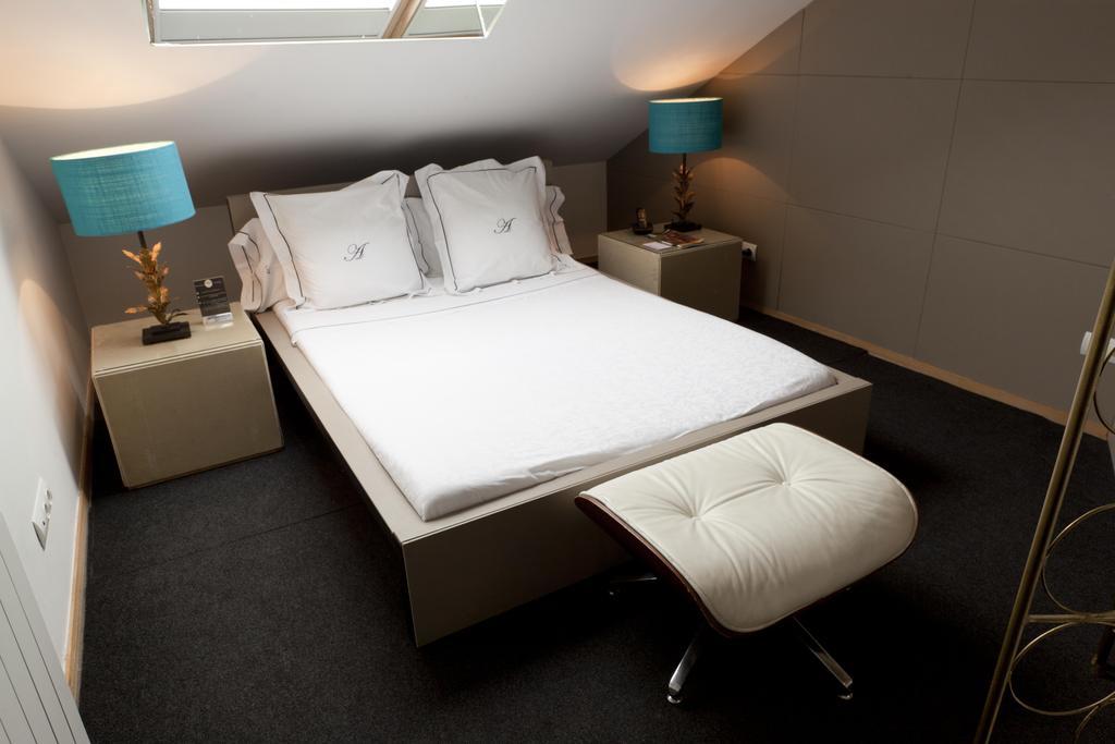 Madrid Central Gran Via Suites Room photo